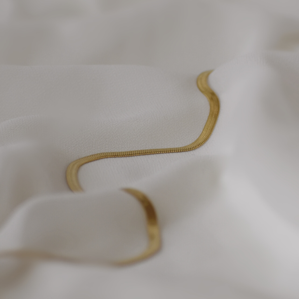 Halskette Enya (wasserfest)