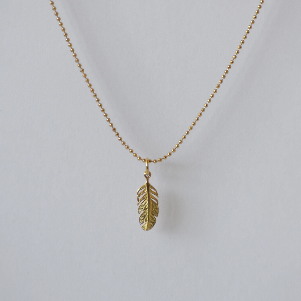 Halskette Feder