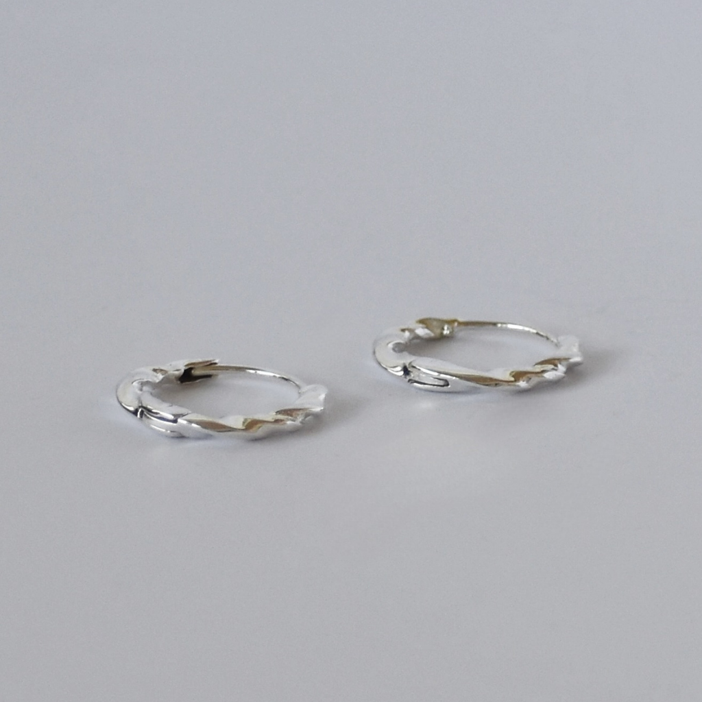 Creolen twistet (in zwei Grössen erhältlich)