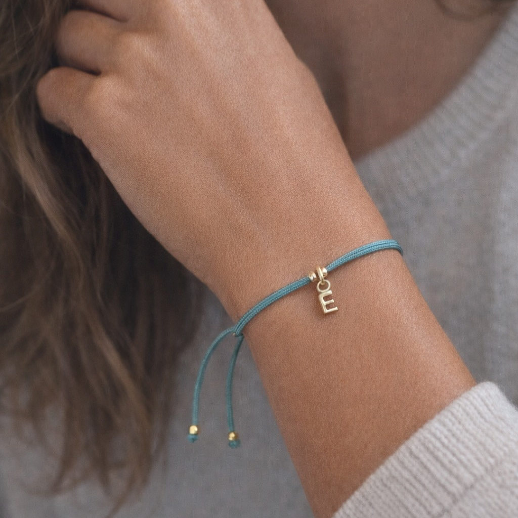 Armband Ava | Buchstaben und Zahlen