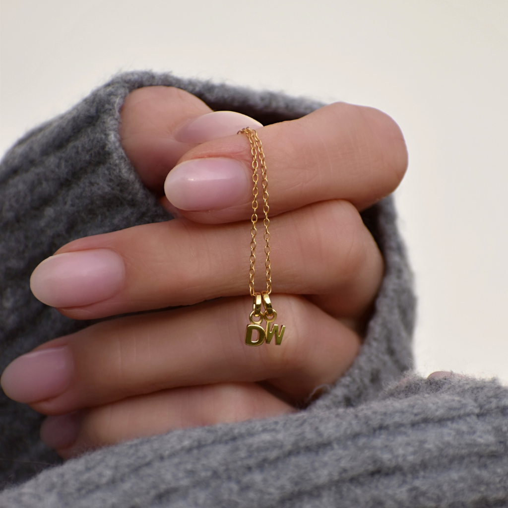 Buchstaben Halskette
