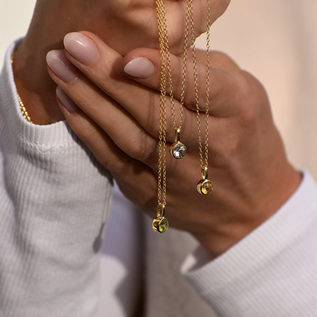 Geburtsstein Halskette April - Weisser Topas