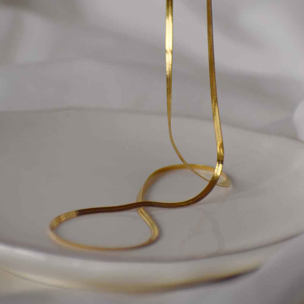 Halskette Enya (wasserfest)