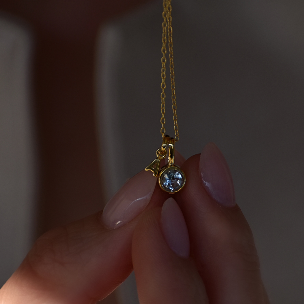 Buchstaben Halskette