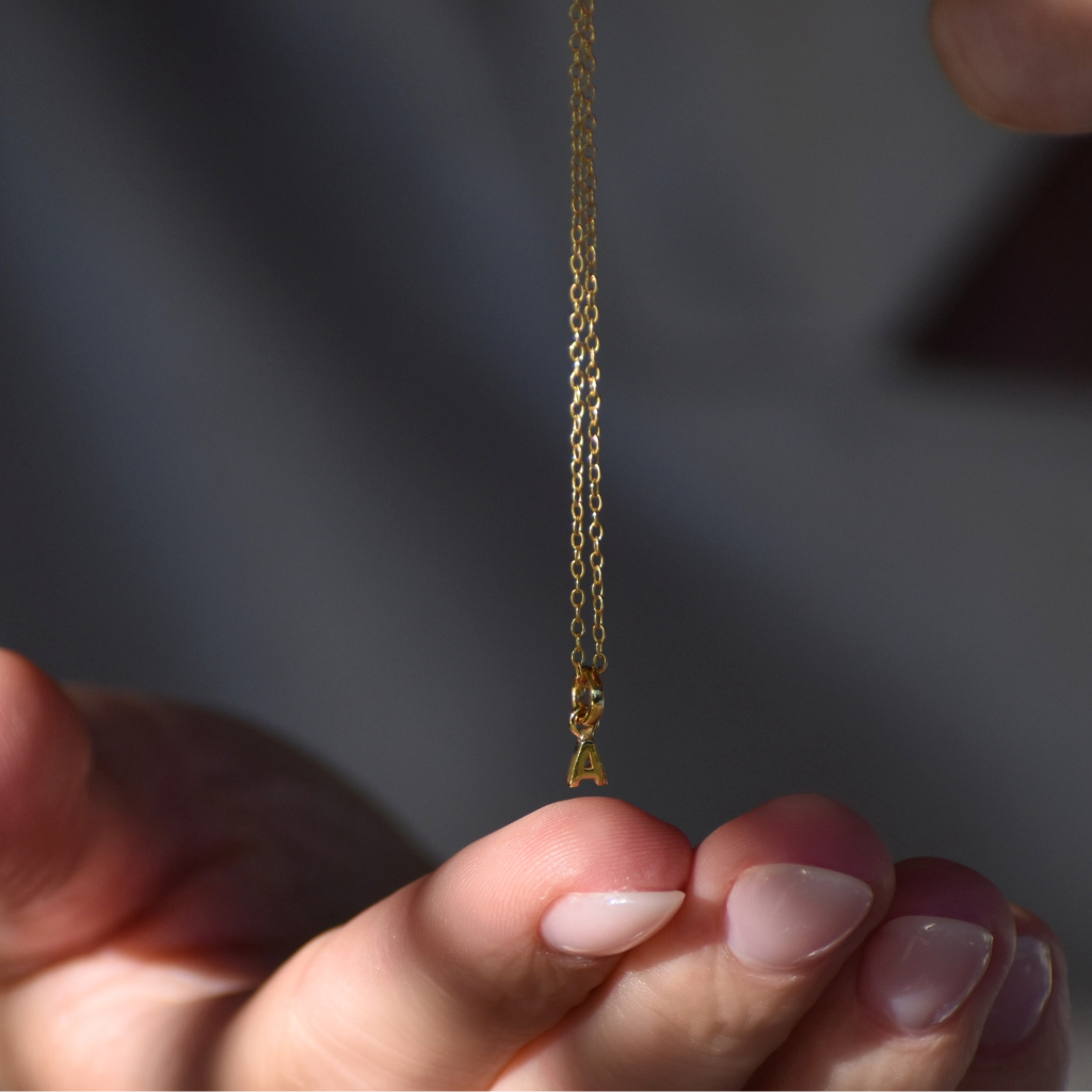 Buchstaben Halskette