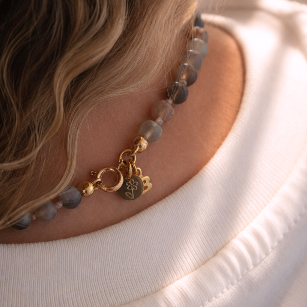 Kinderhalskette Yumi | Botswana-Achat | Silber