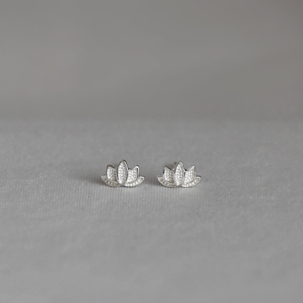 Ohrstecker Lotusblume
