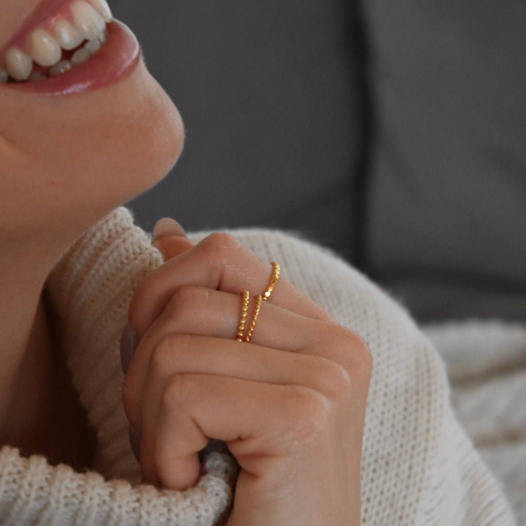 Fingerring flach getupft