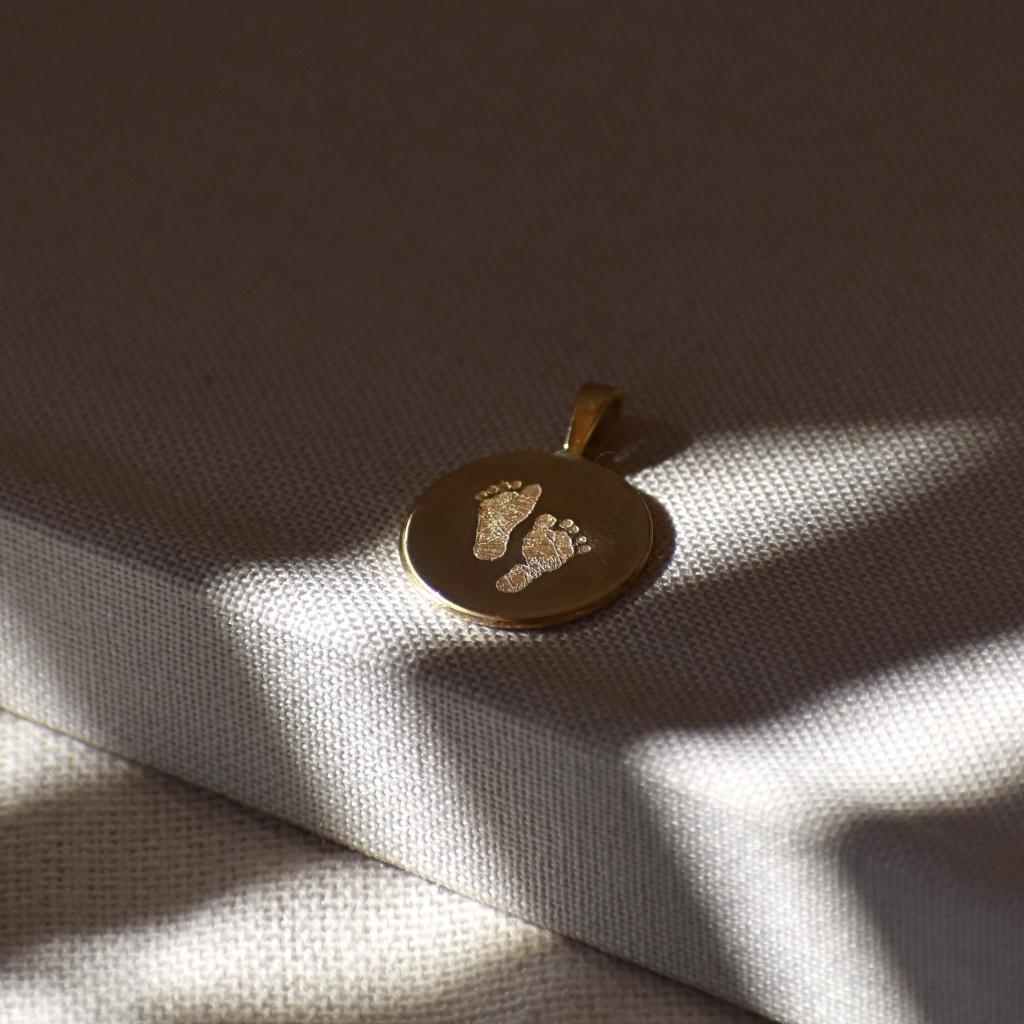 Gravurkette Neah | Fuss- oder Handabdruck | Rund, Oval