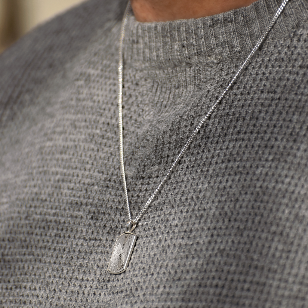 Gravurkette Tavi | Fingerabdruck, Zeichnung, Handschrift